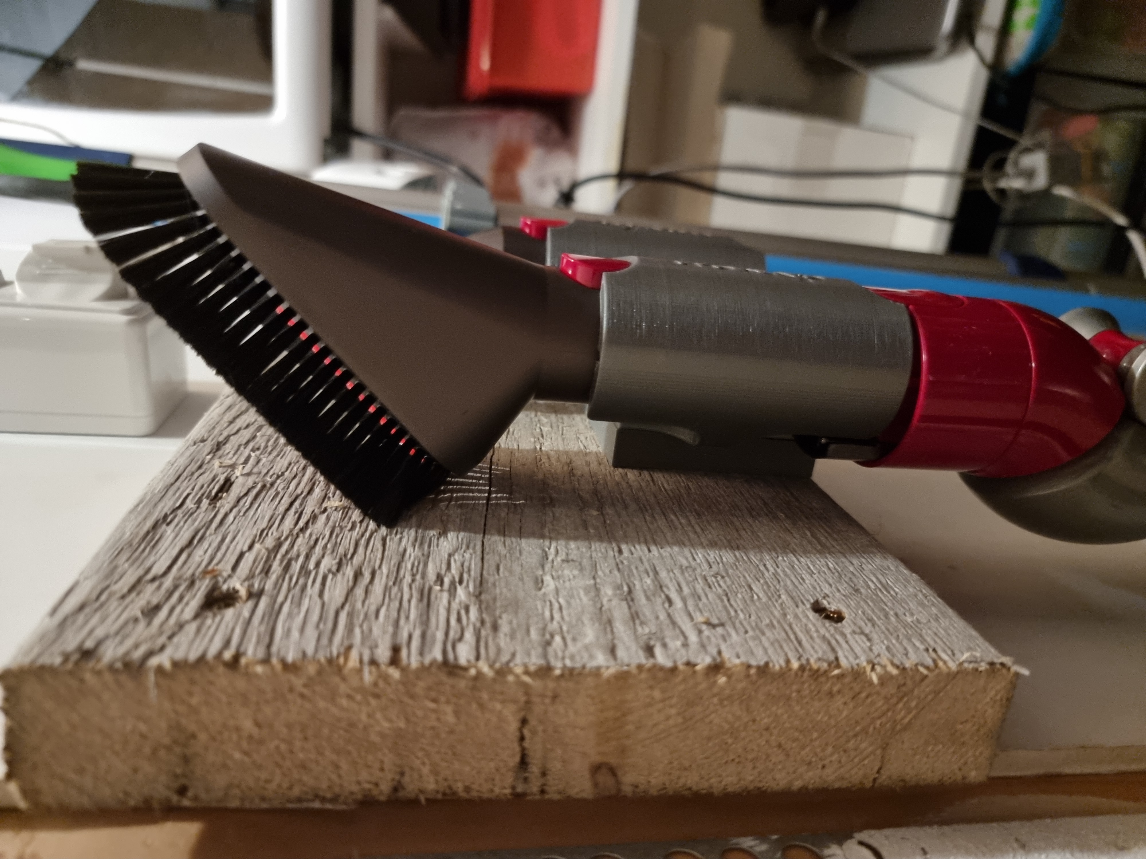 Spacer for "Dyson-Holder-4X" in "Different Dyson V15 accessories holders".
