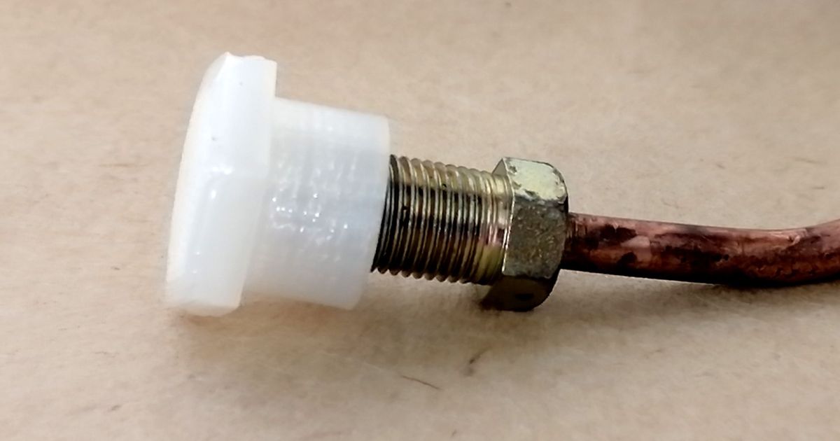 Brake Pipe Cap (metric M10) by PeterH1500 Download free STL model