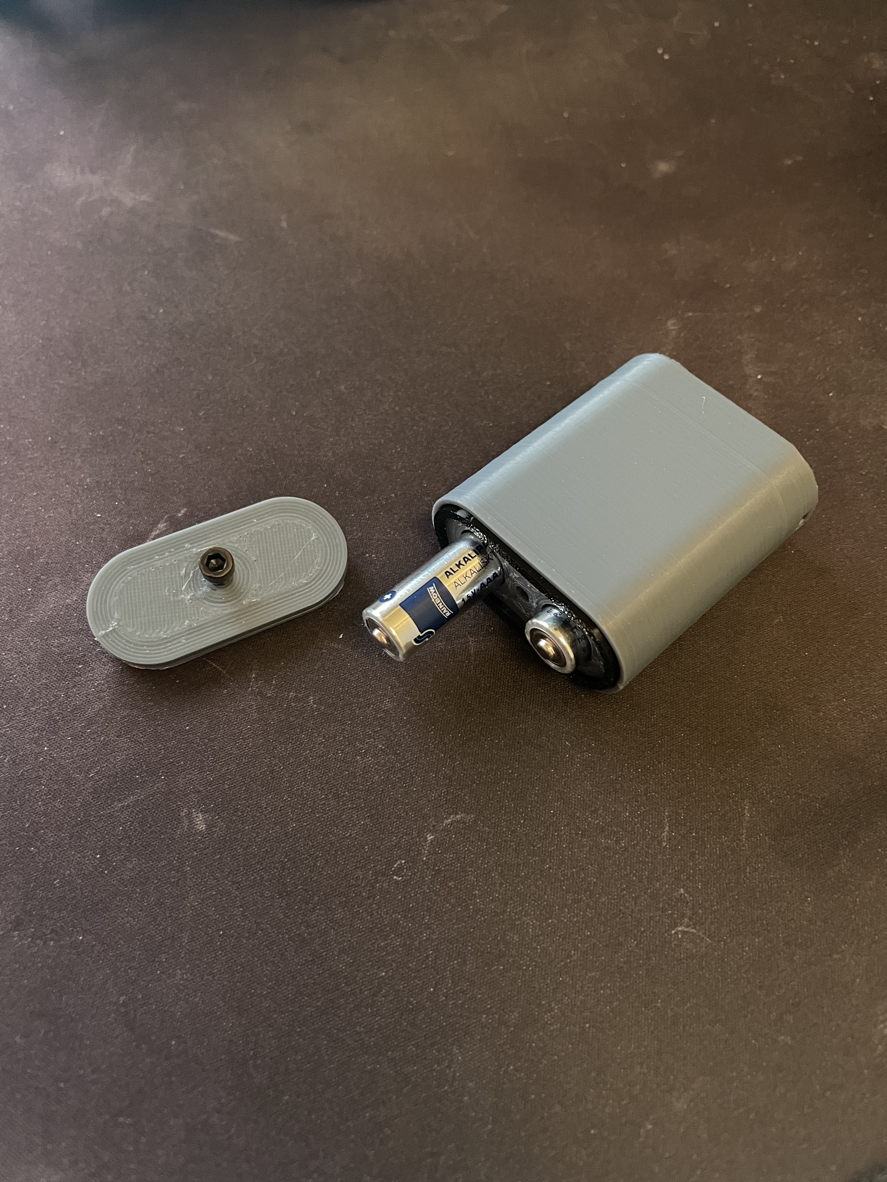 Weatherproof 2x AAA Battery storage case