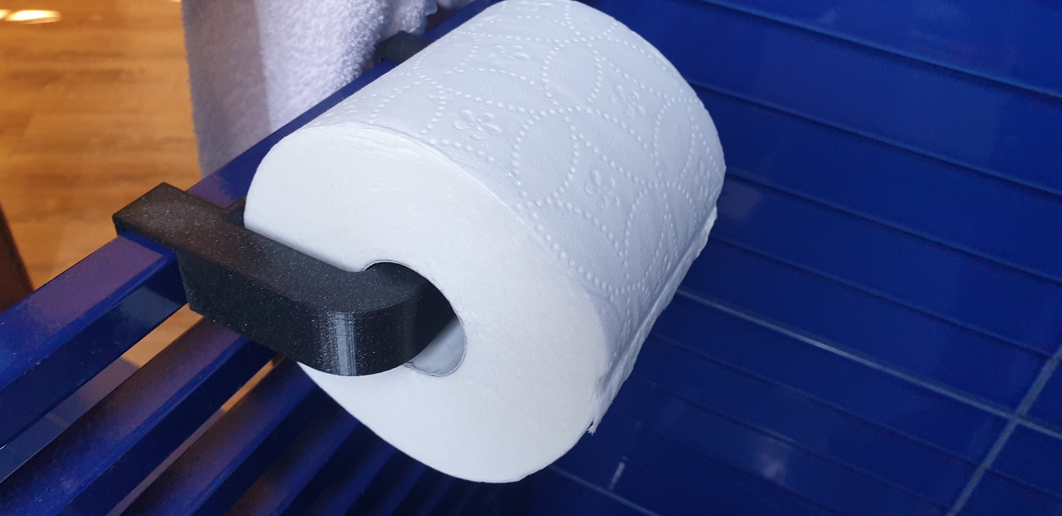 Toilet paper holder