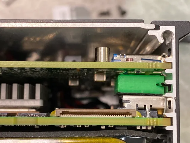 LiveU Solo HDMI Port Brace