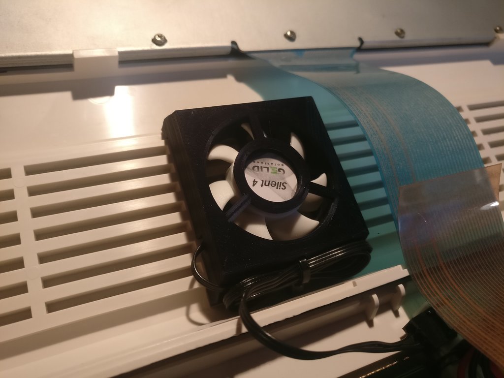 Amiga 600 Fan Bracket