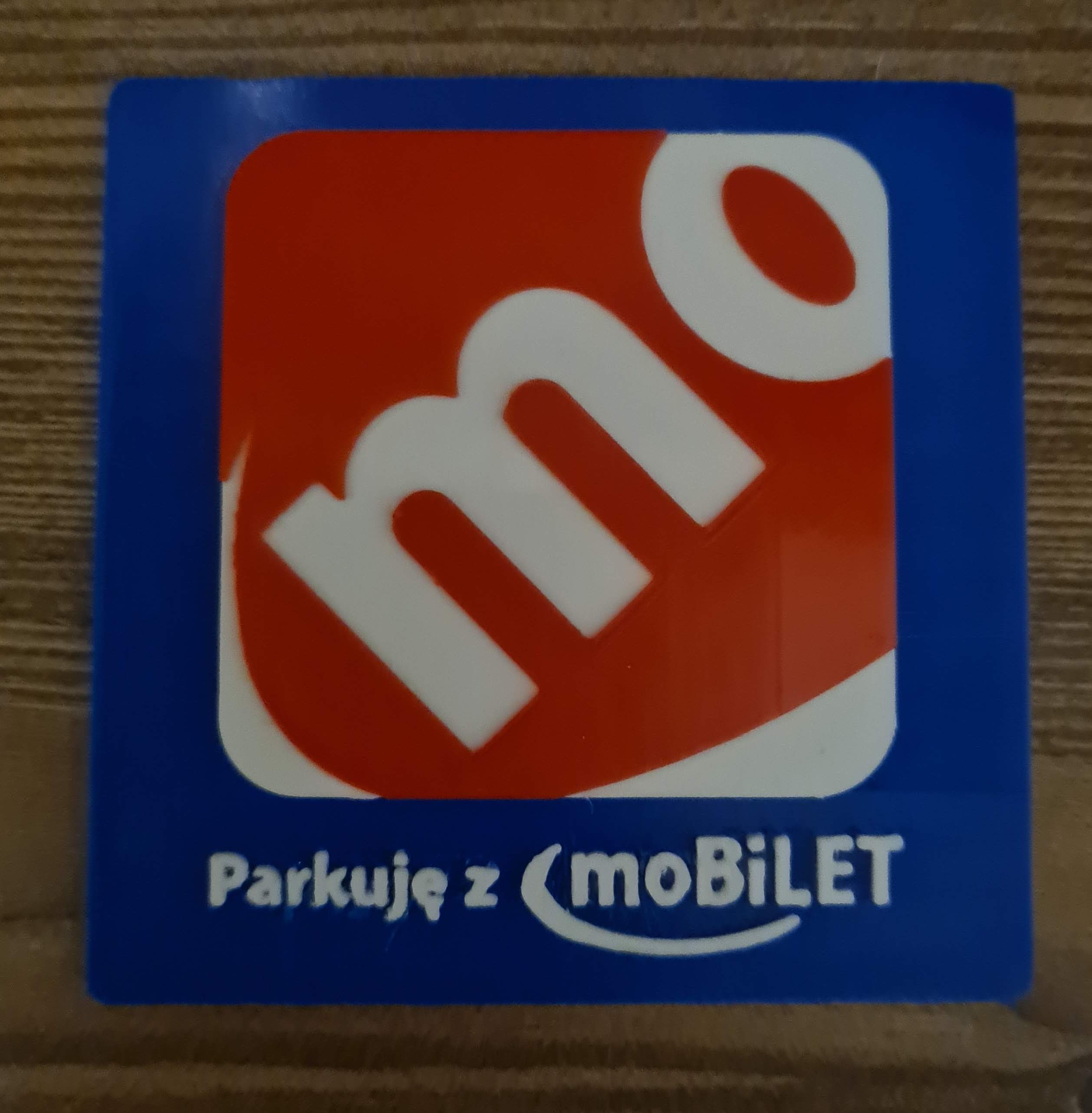 A label for the cockpit (instead of a sticker) for the MOBILET application - Mobi parking tag