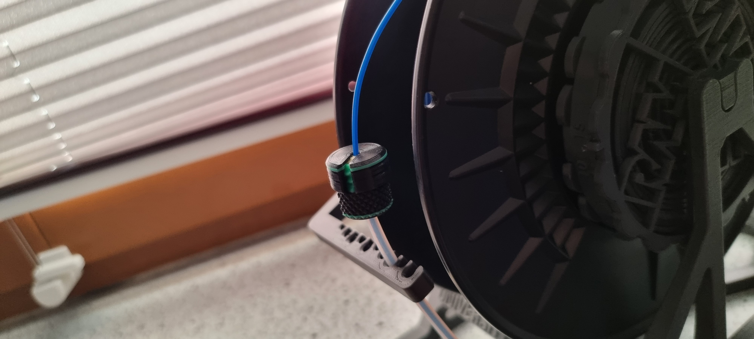 Filament cleaner wiper filter for PTFE tubes