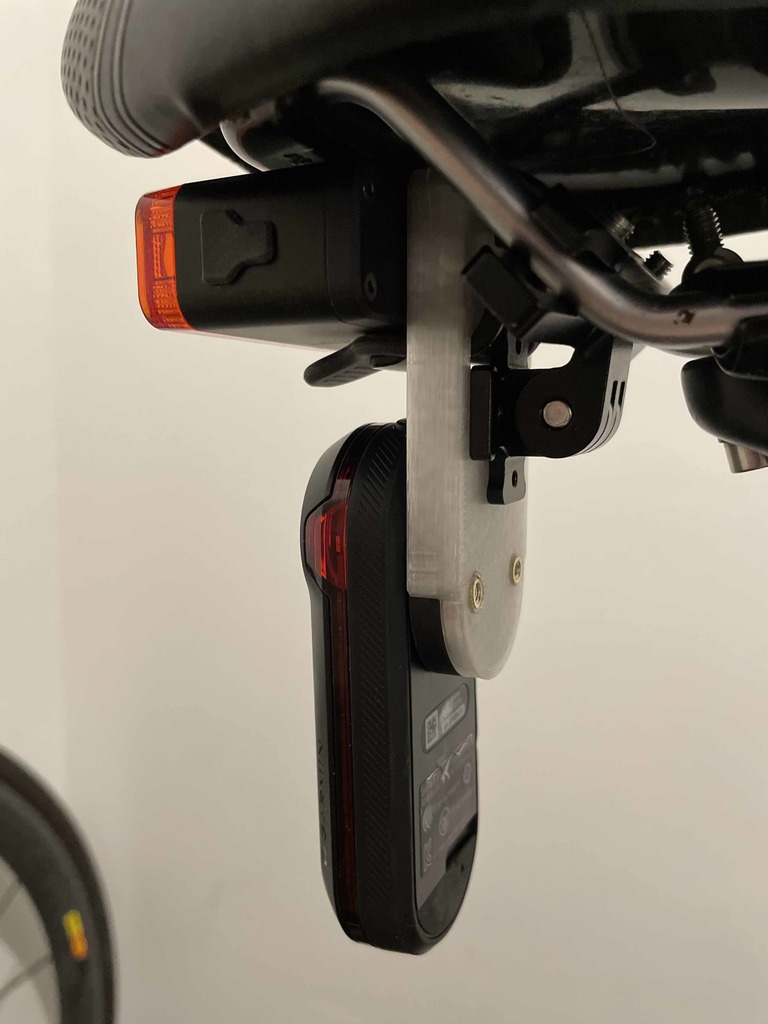 specialized saddle light mount