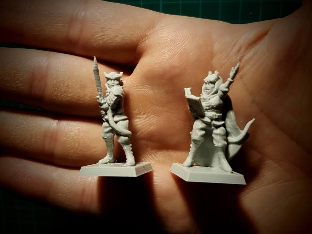 Tiefling female 28mm (no supports, FDM friendly) — 4