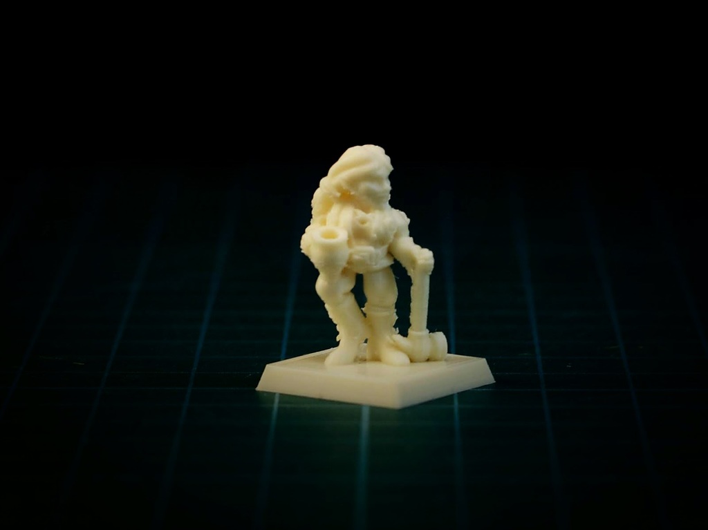 Gnome female 28mm (no supports, FDM friendly) — 2