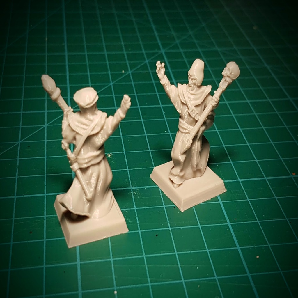 Necromancer 28mm (no supports needed) — 2