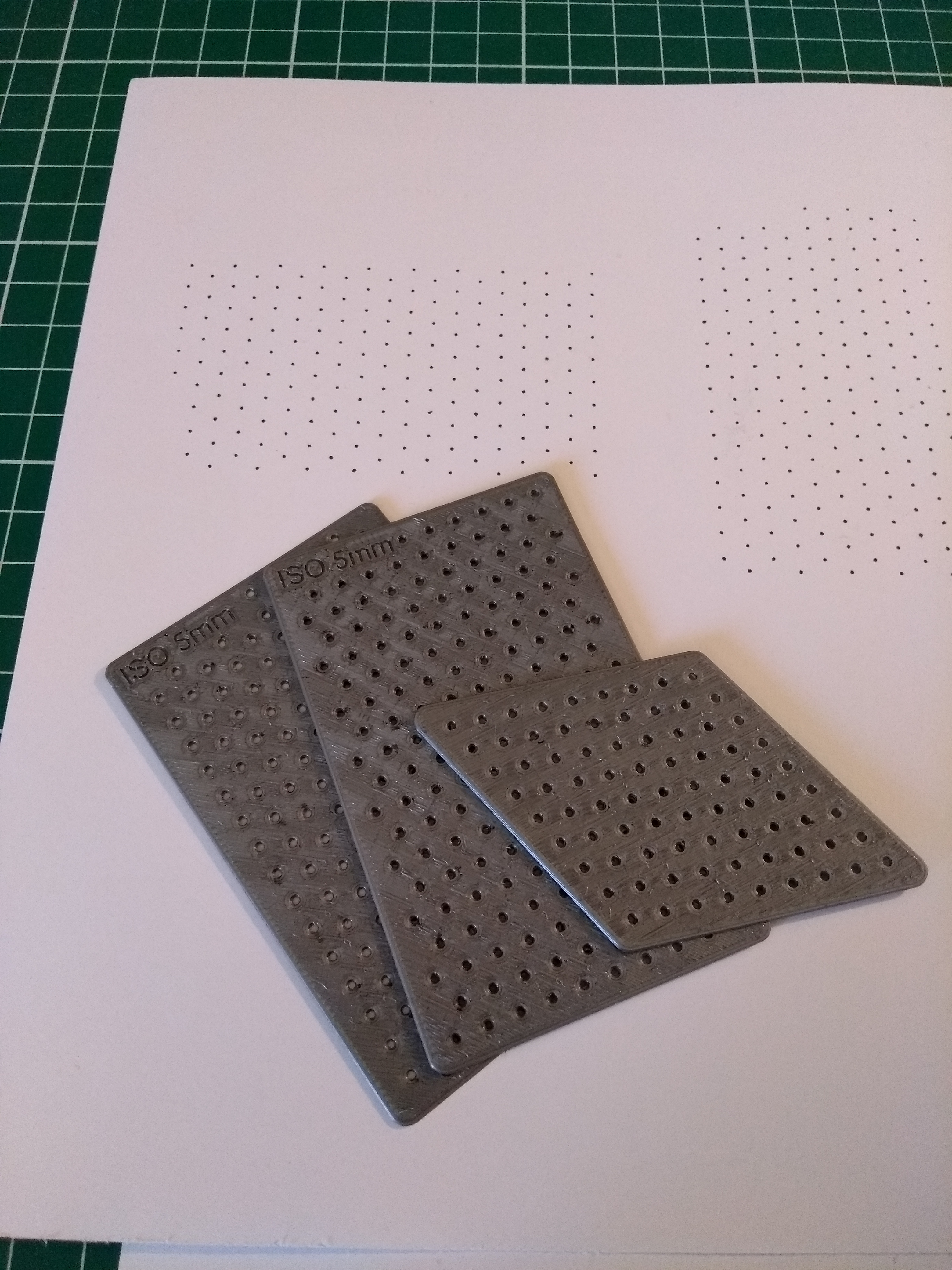 Miniatura 5 do modelo 3D Isometric Grid Pocket Templates