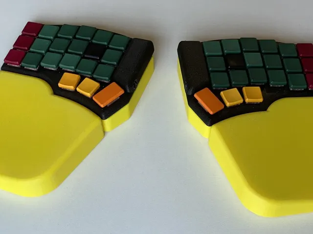 Corne LPTM keyboard case