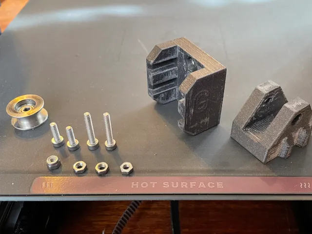 Y-axis belt tensioner