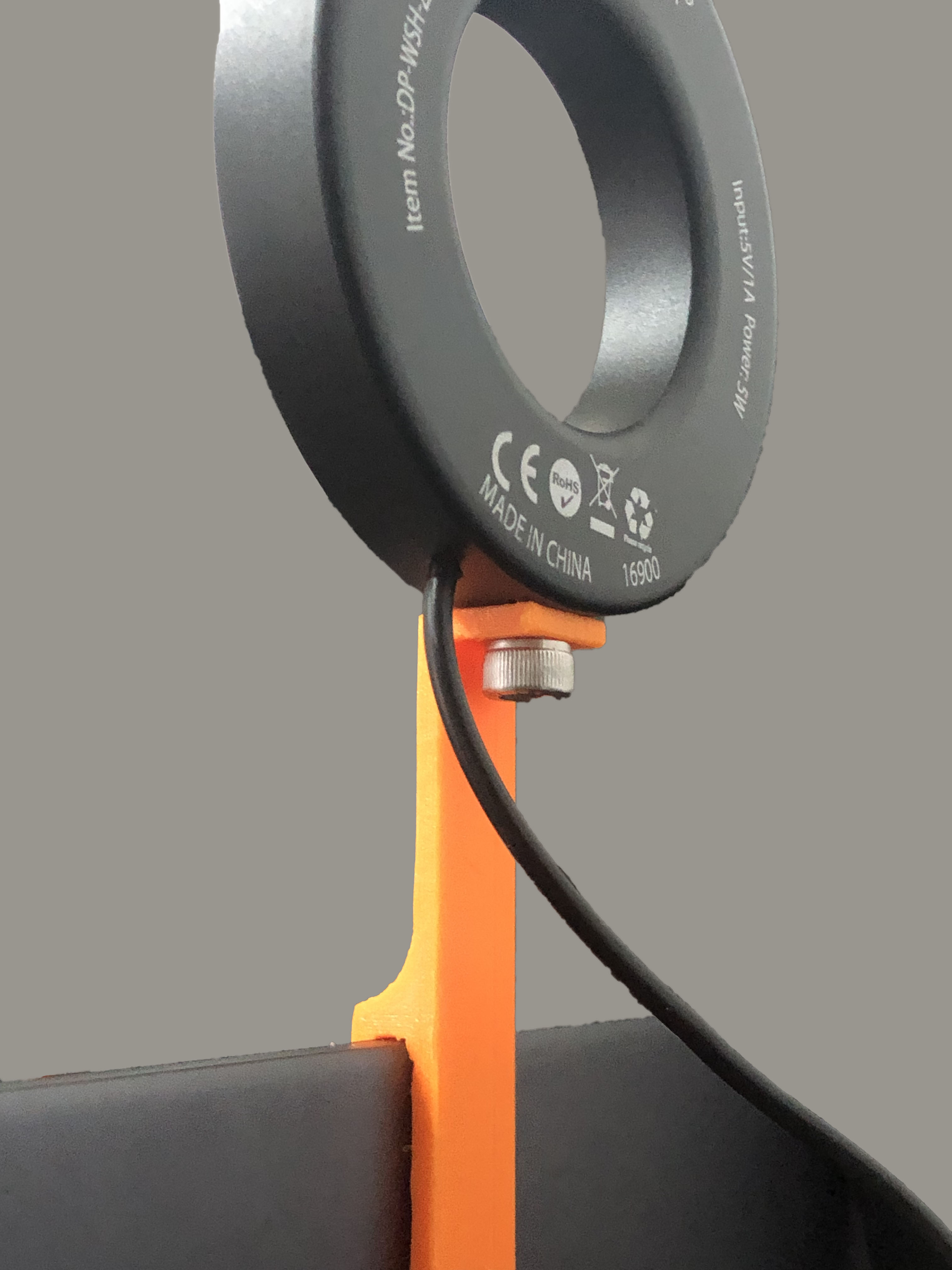 Miniatura 3 do modelo 3D Simple ring-light holder for notebook