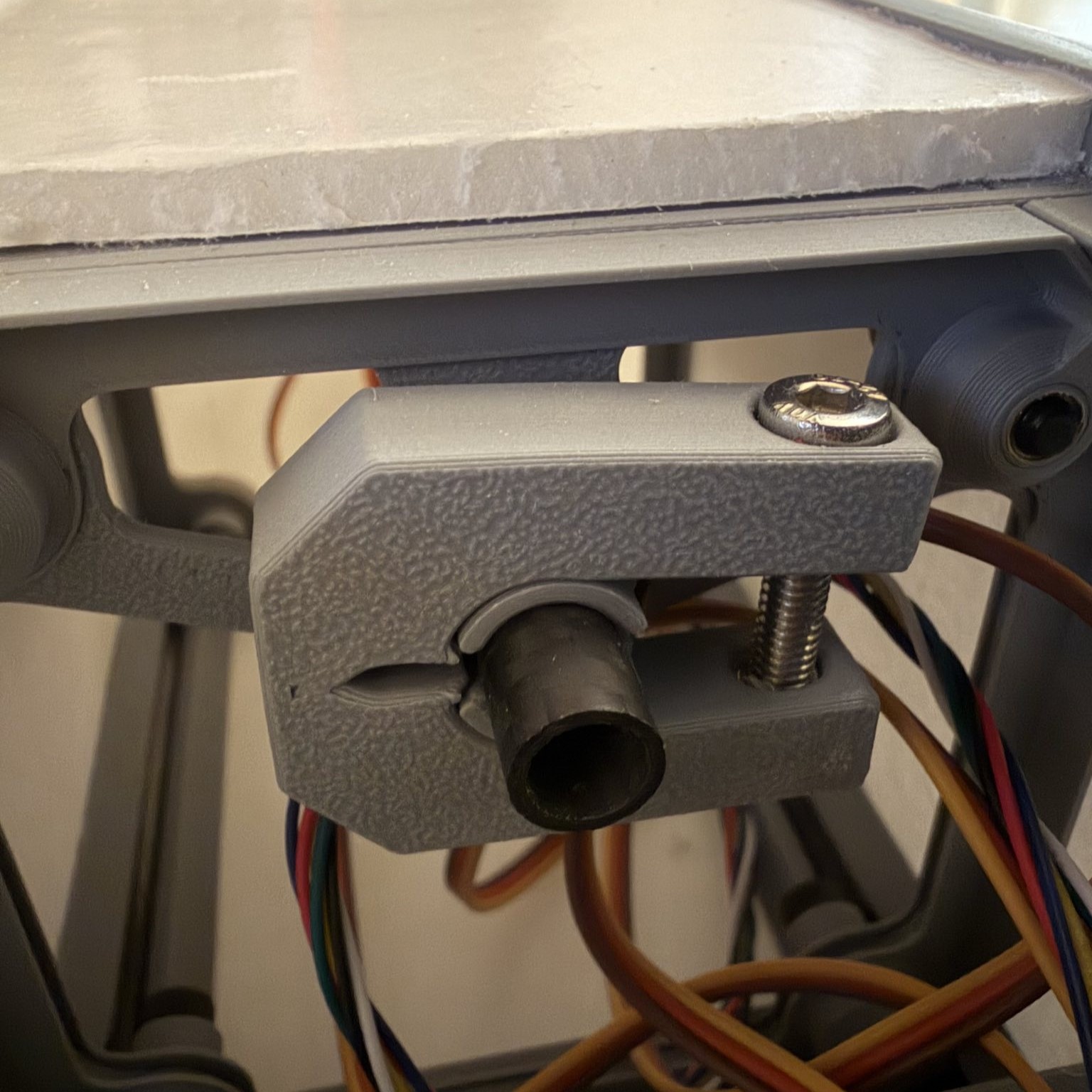 8 mm Diameter Boom to Fuselage Bulkhead Attachment Clamp