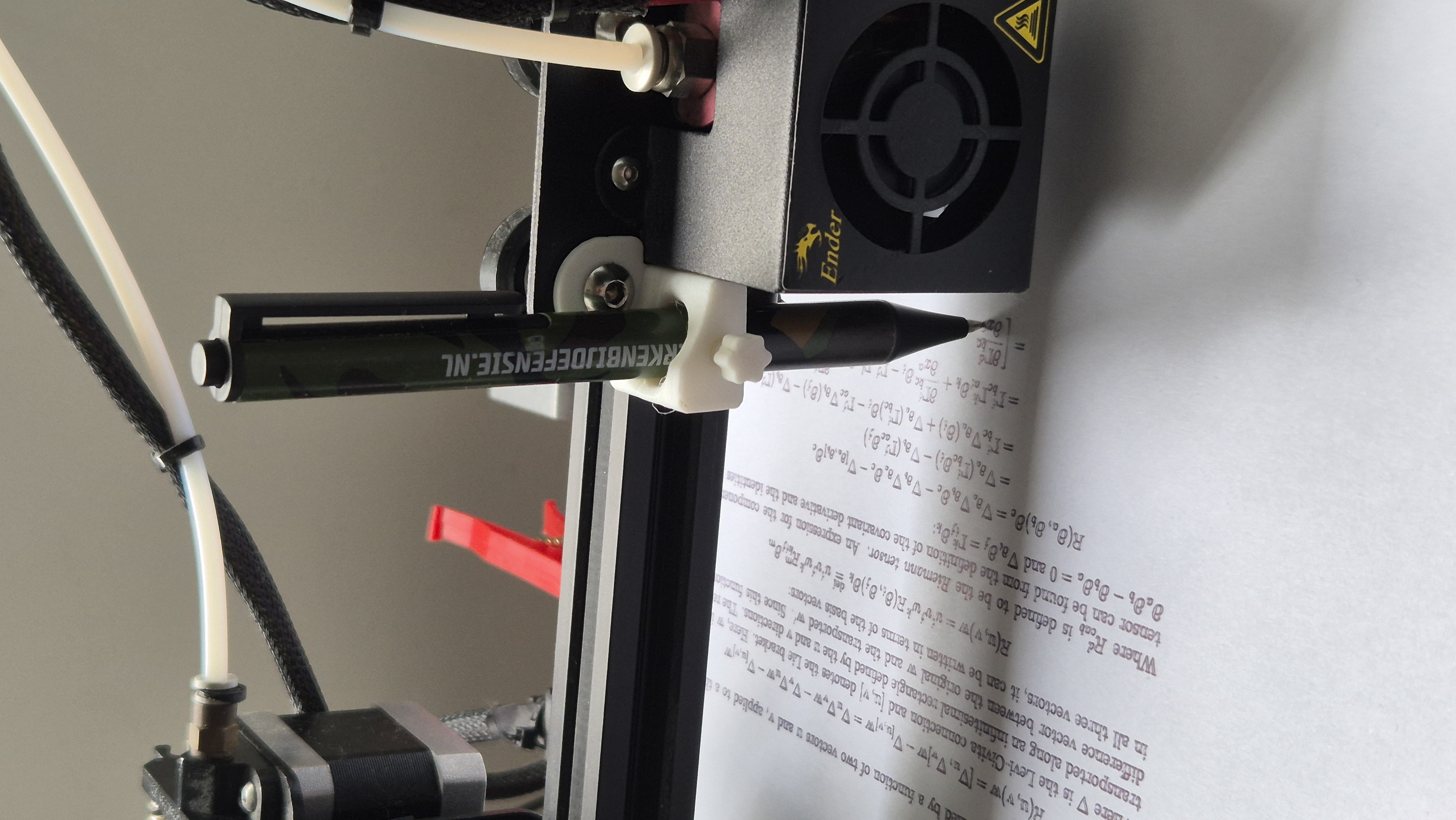 Ender 3 Pen Plotter Attachment — miniatura 3