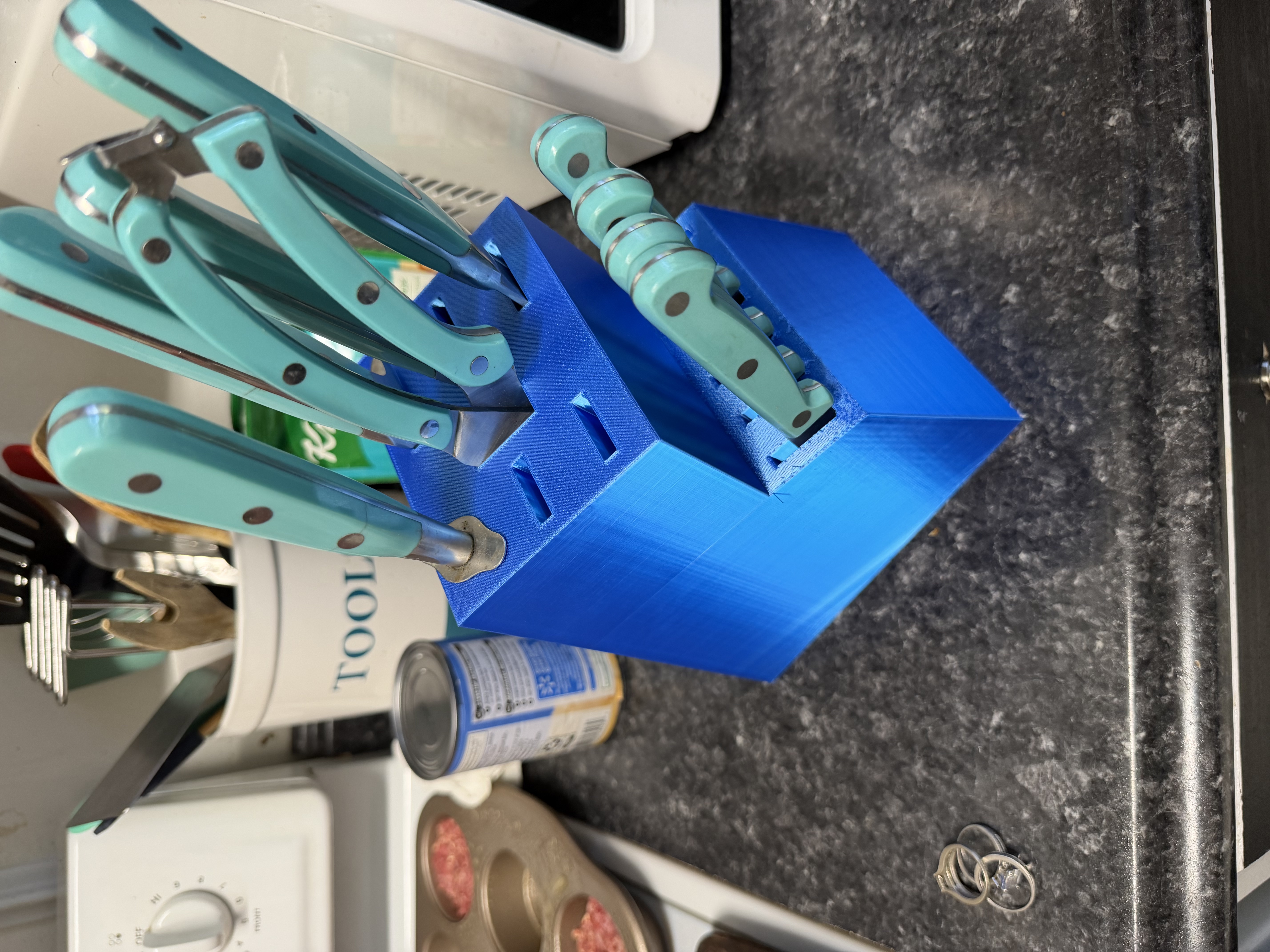 Remixed Pioneer Woman Knife Block