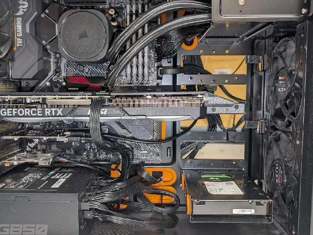 Support GPU MSI 4070 Super Ventus 3x For Be Quiet Pure Base 600