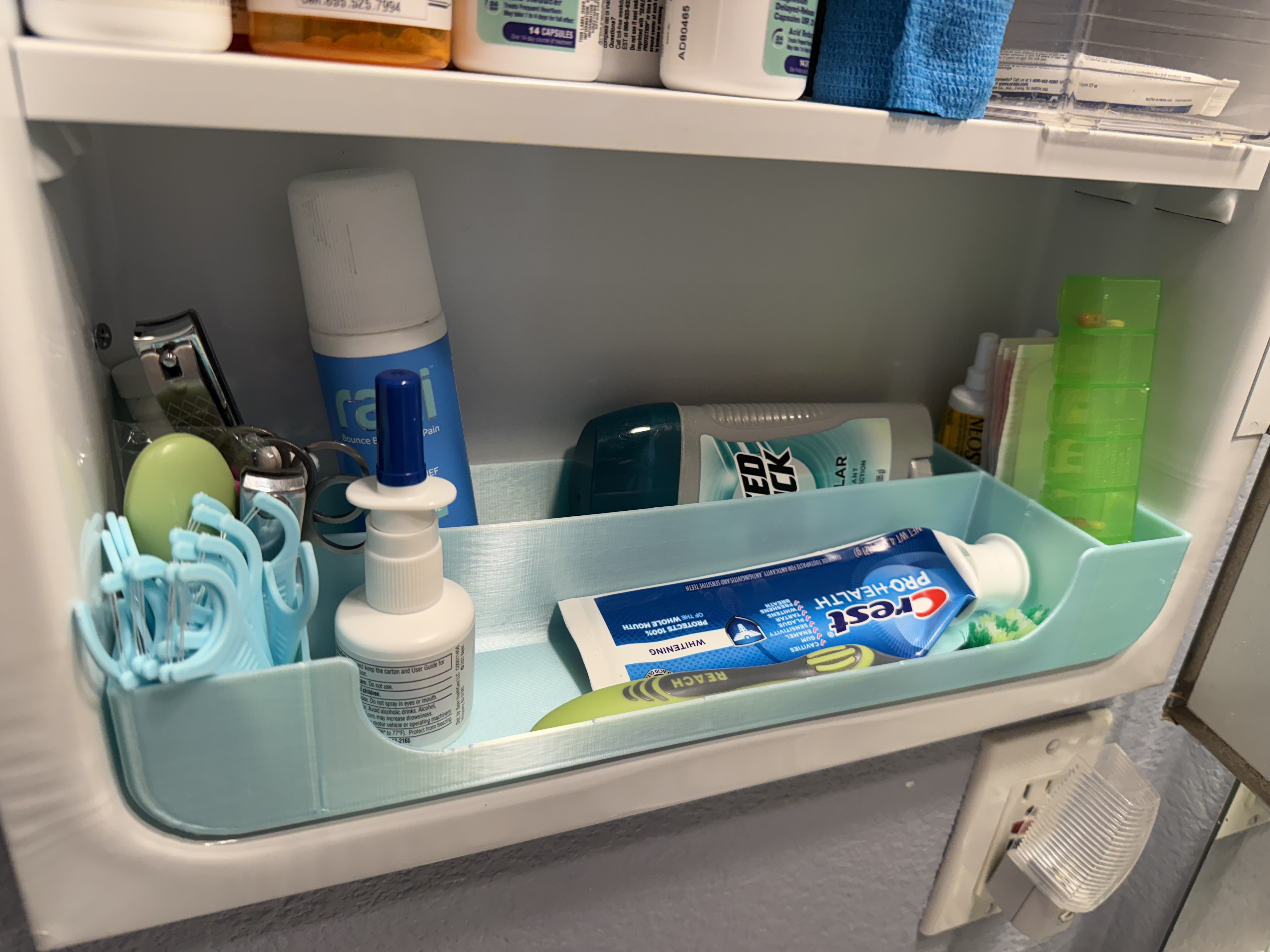 Medicine Cabinet Caddy Organizer