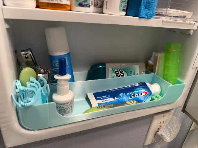 Medicine Cabinet Caddy Organizer