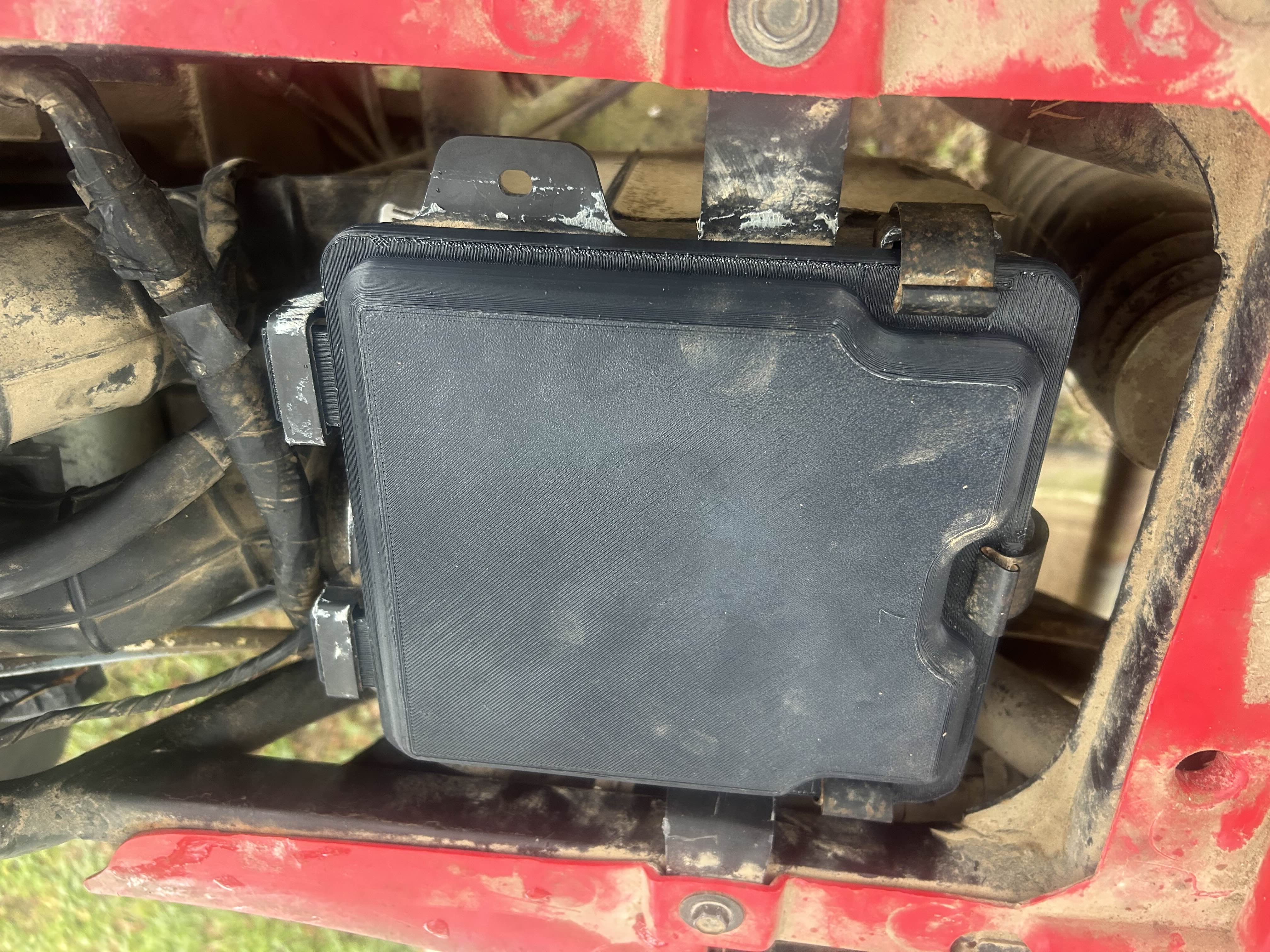2004 Yamaha Big Bear Air Box Lid