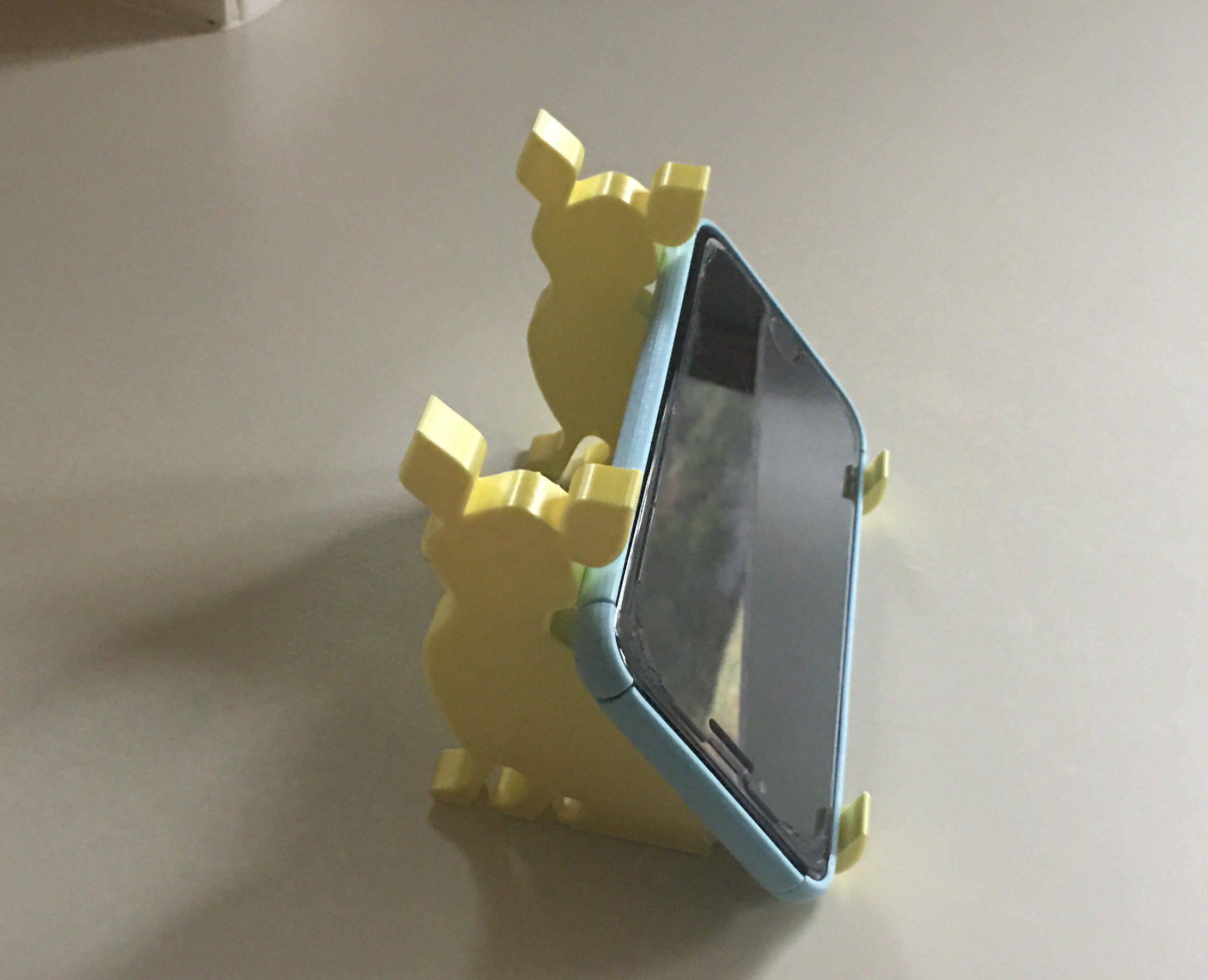 Chihuahua Phone Stand