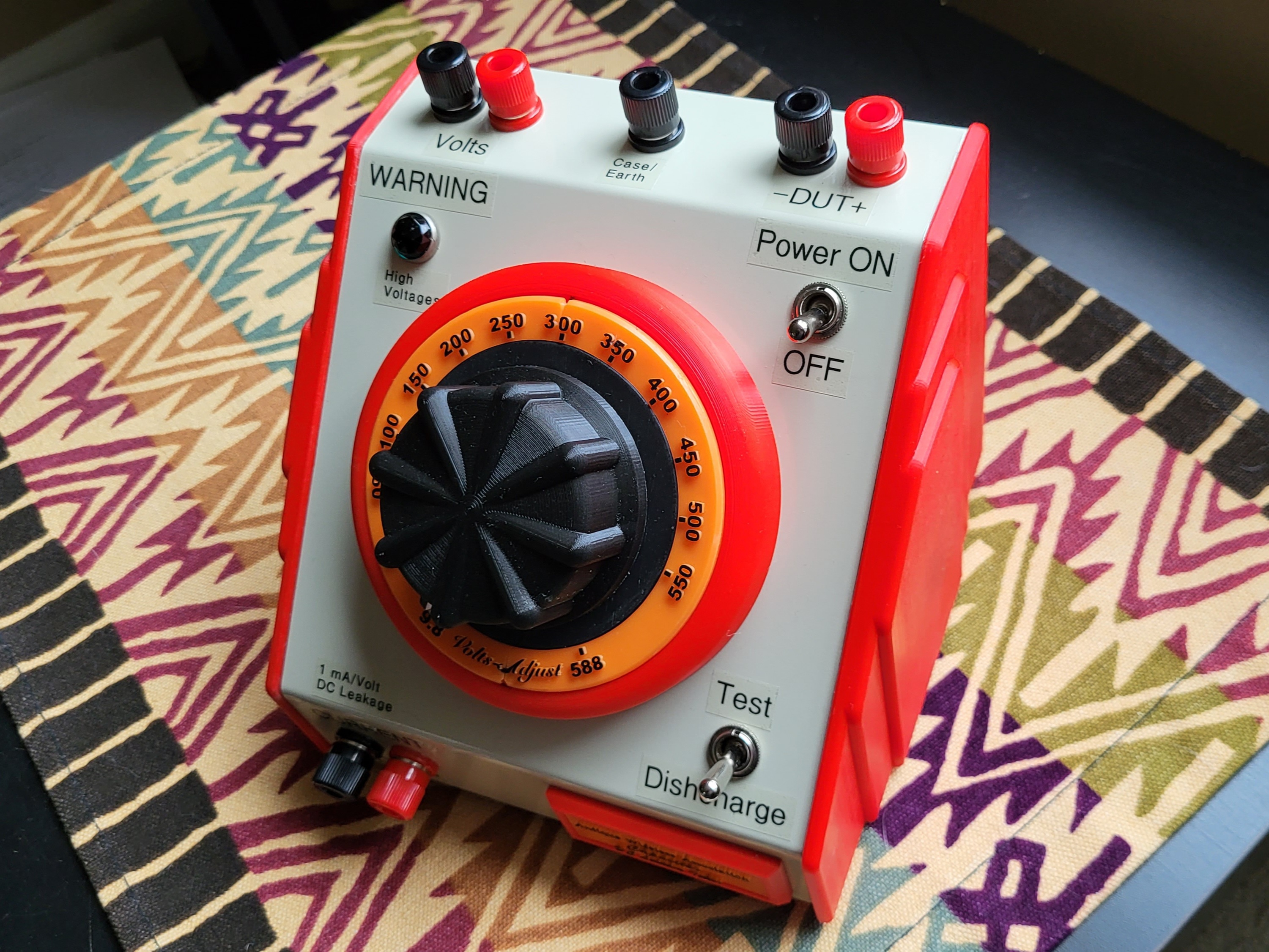 Capacitor DC Leakage Tester Enclosure by GerryPB Download free STL