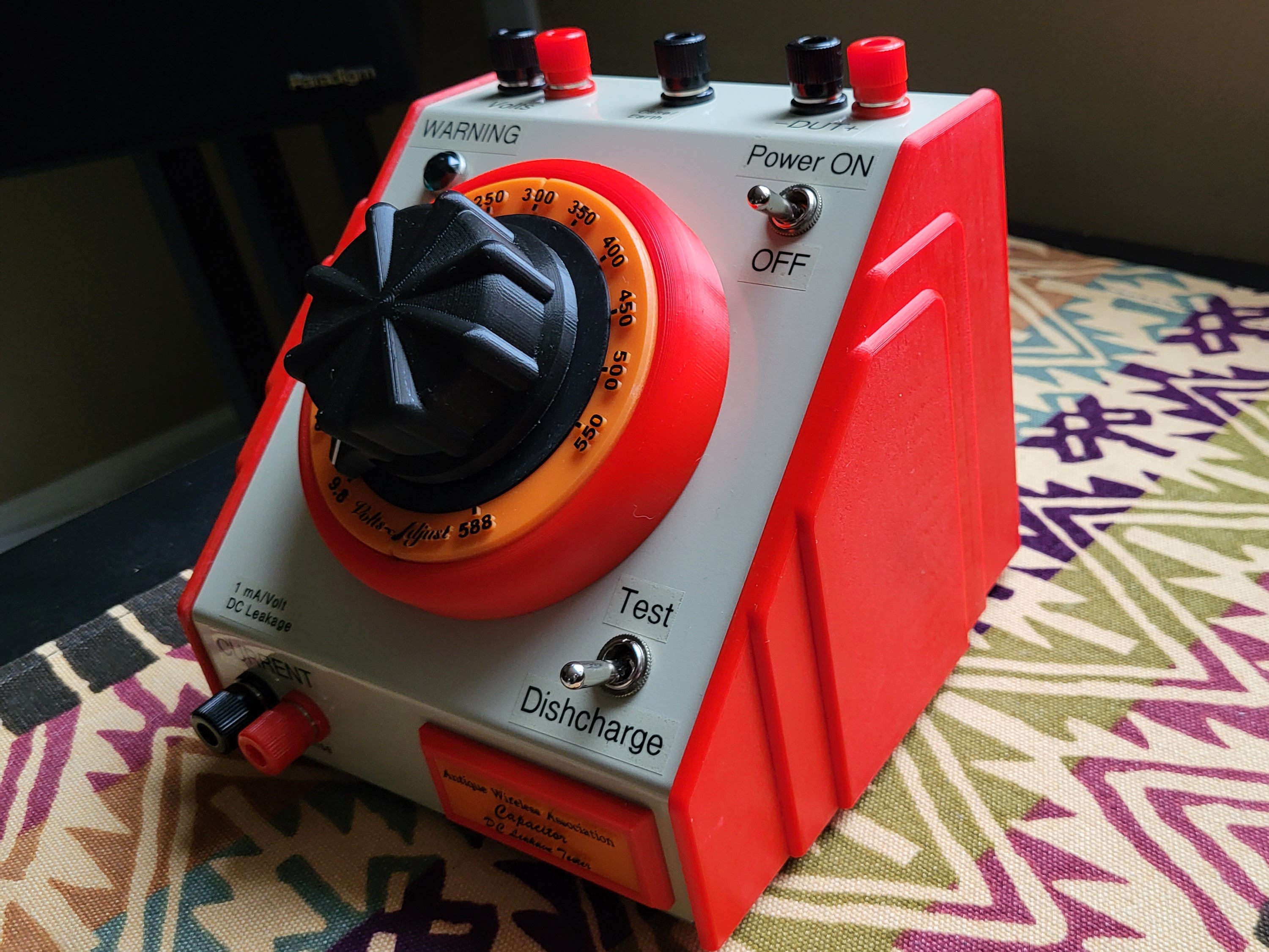 Capacitor DC Leakage Tester Enclosure by GerryPB Download free STL