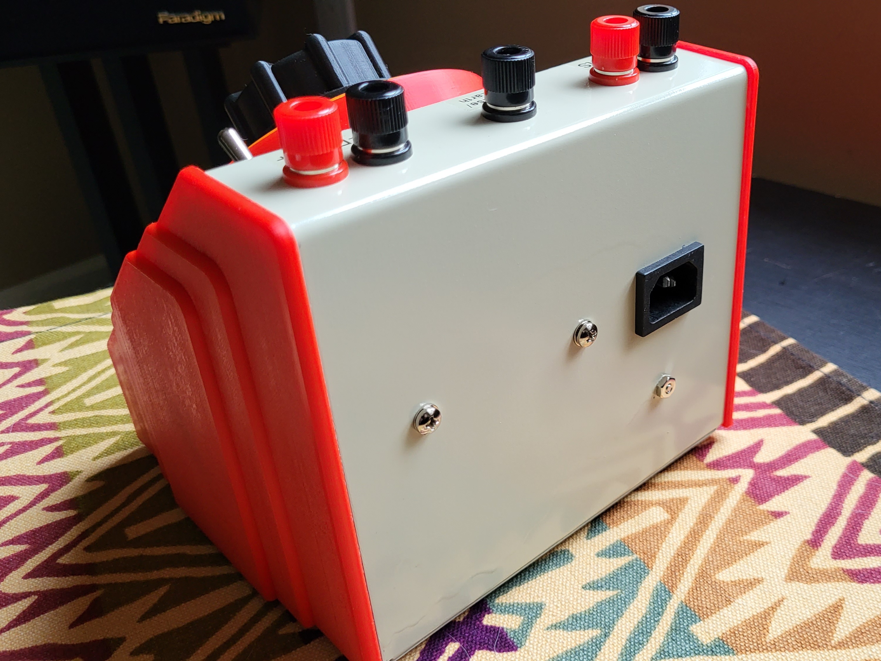 Capacitor DC Leakage Tester Enclosure by GerryPB Download free STL