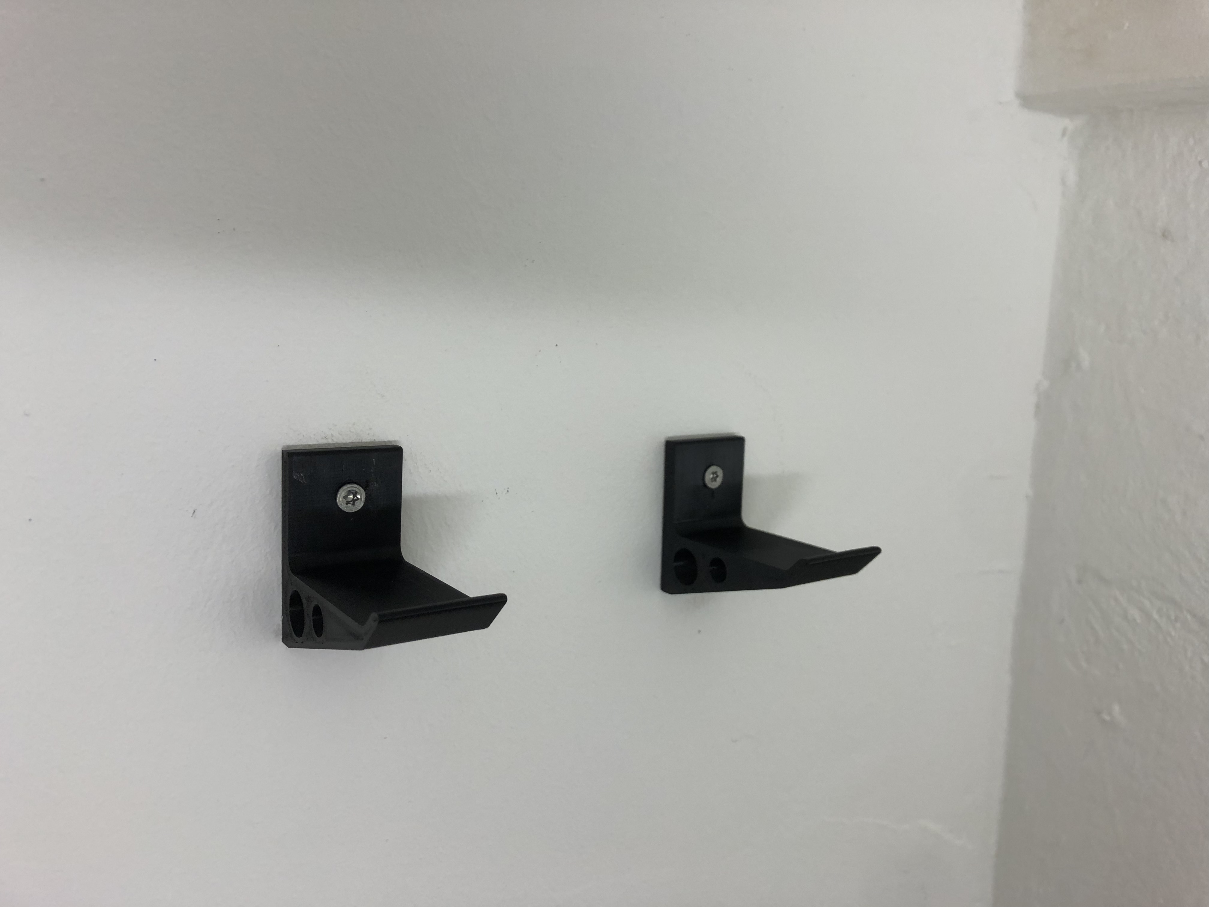 Ladder wall hook