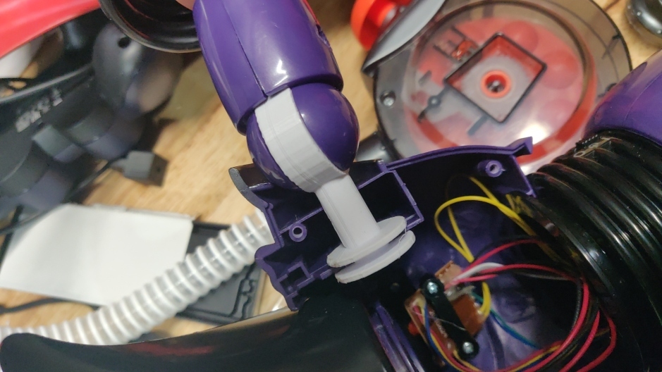 Zurg shoulder articulation