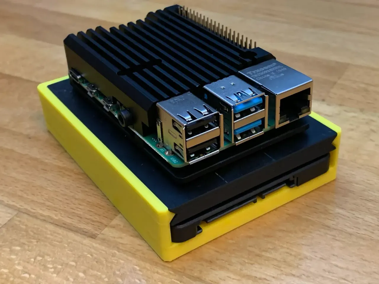 Raspberry Pi 4 ModelB 4GB ケース 電源 SSD Raspberry Pi 4 ModelB 4GB ケース 電源 SSD 【公式通販】