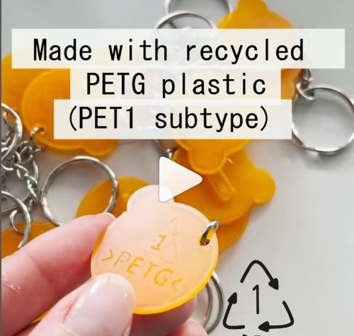 Recycling symbol with plastic identification