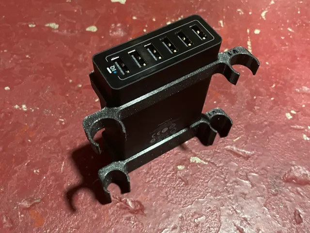 Manfrotto Video Tripod Clip Mount for Anker Power Port 6