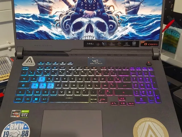 Support PC Portable Asus ROG Strix G17
