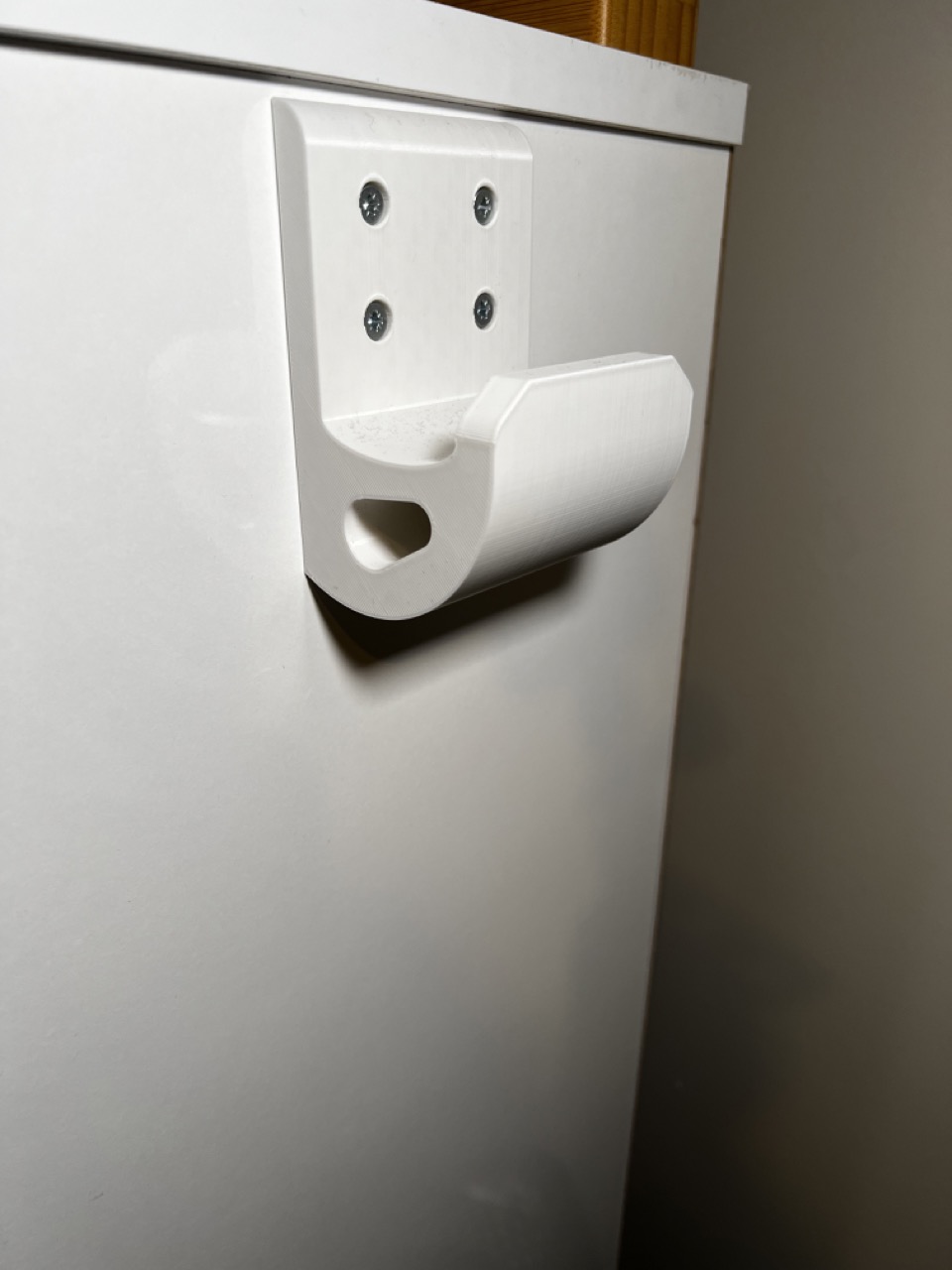 Miniatura 2 do modelo 3D Rigid Backpack Hook