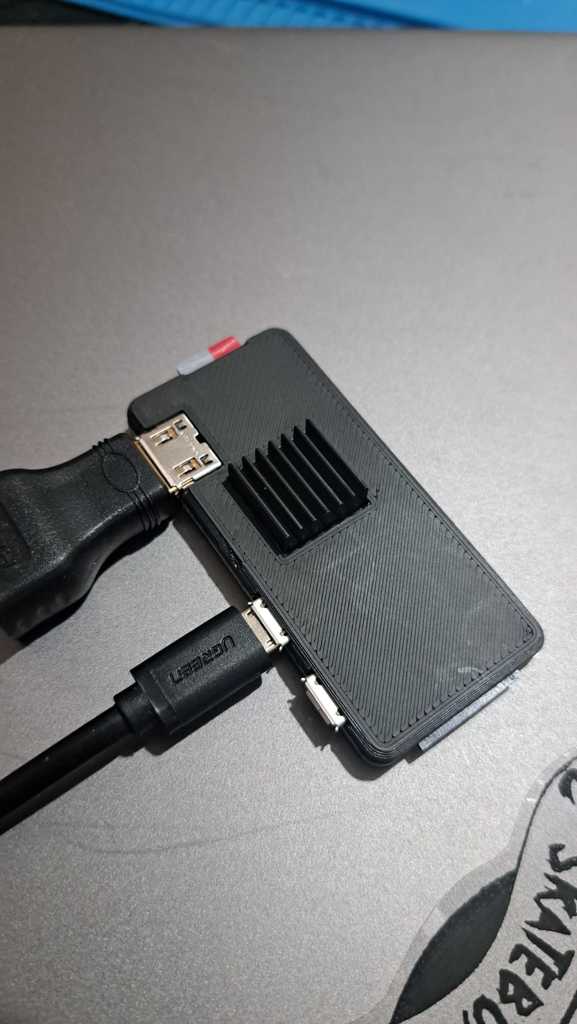 Pi Zero 2 slim case with heatsink hole