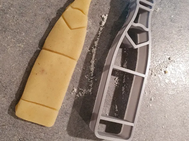 Beer bottle cookie cutter