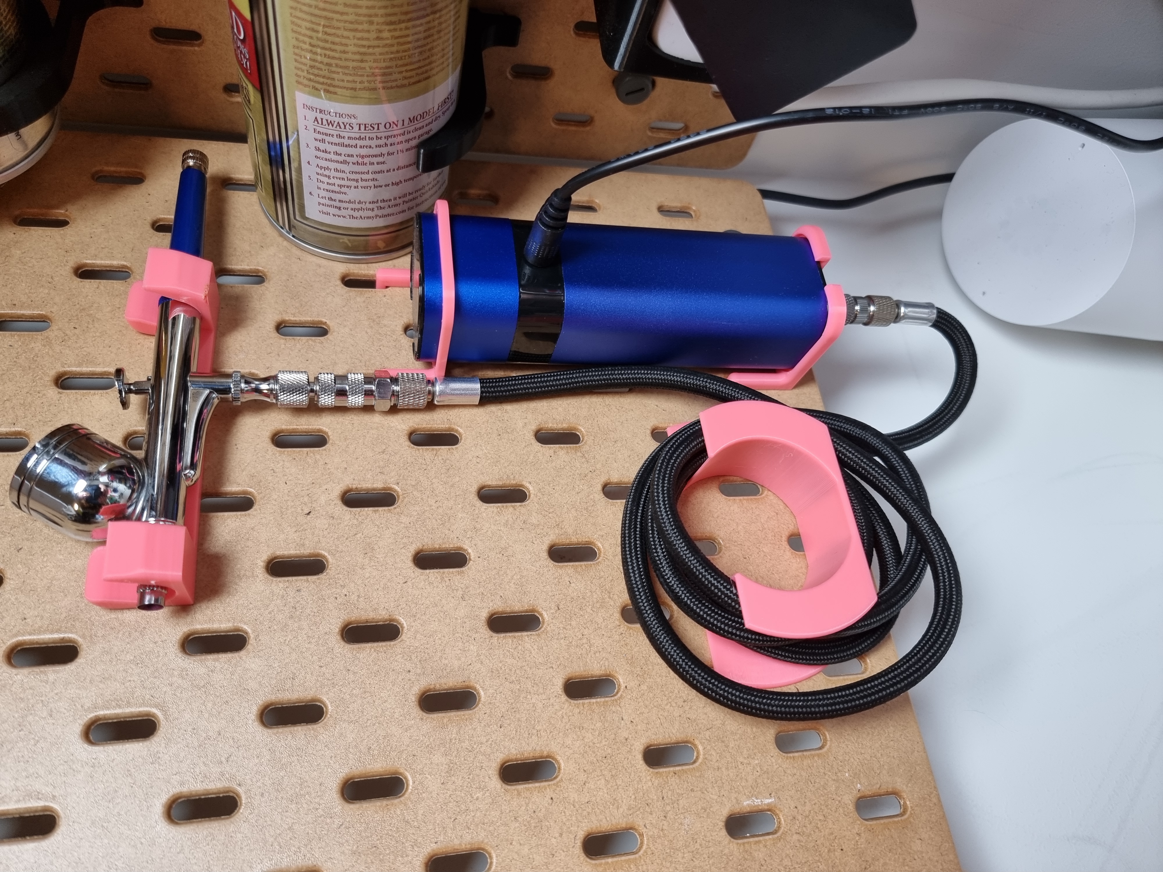 Airbrush and compressor mounting for IKEA Skadis