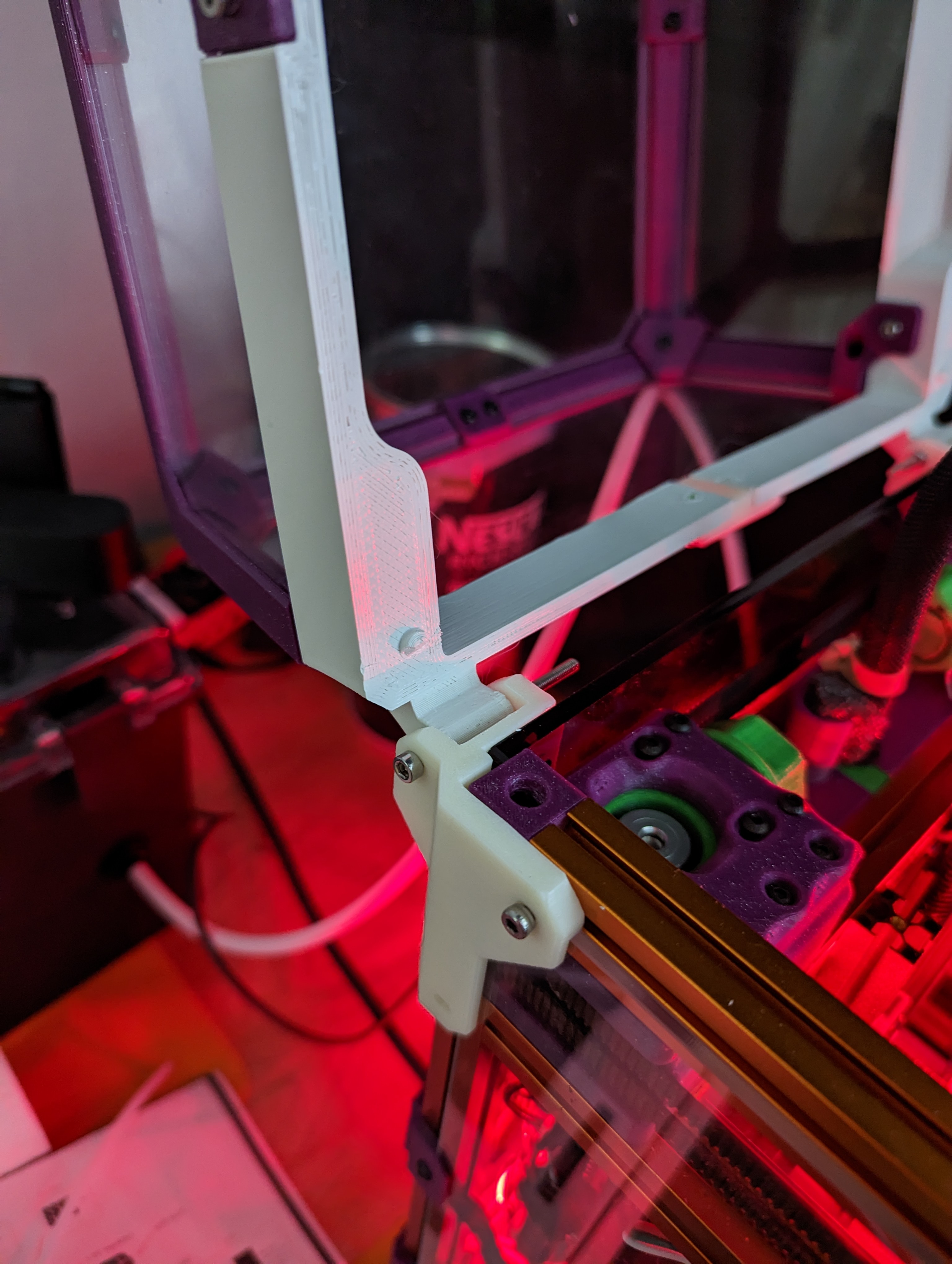 Improved Hinged Voron V0.1 Top-hat with LED holders