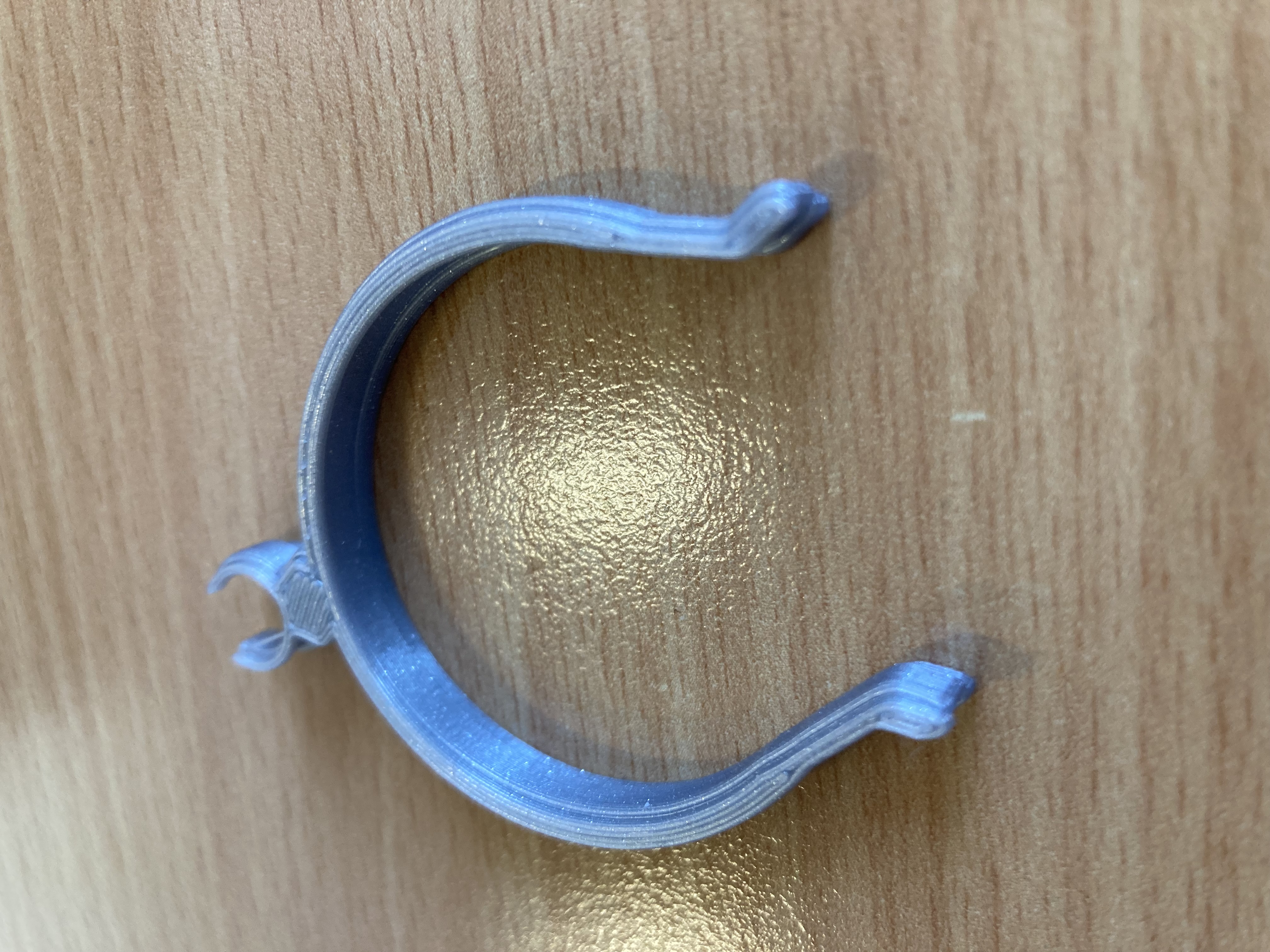 cable holder for tube (držák kabelu na trubku)