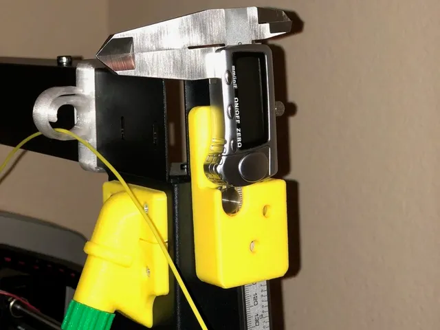 Z Extension with Caliper Cradle - Maker Select/Duplicator i3/Cocoon Create