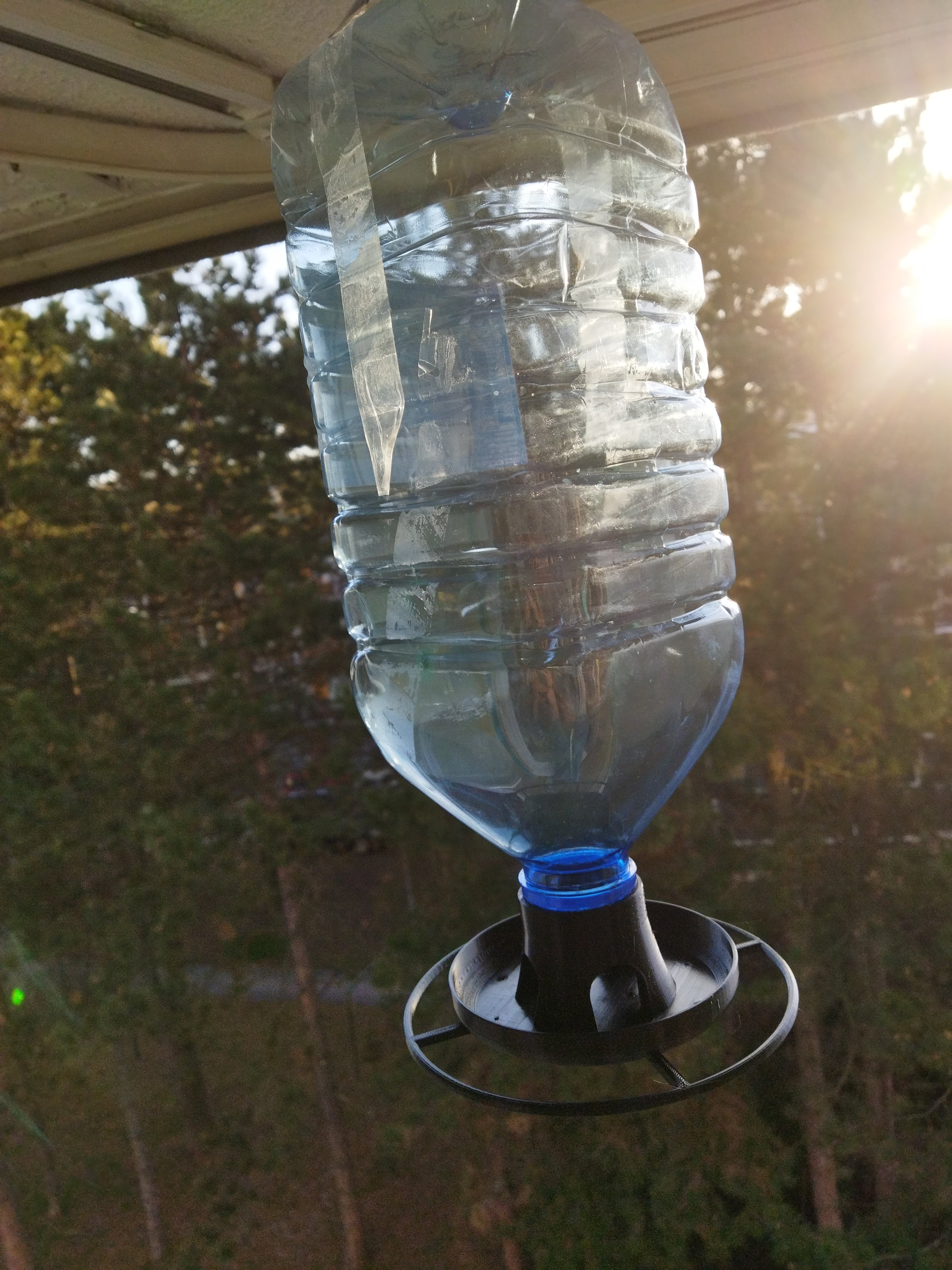 Krmítko Feeder