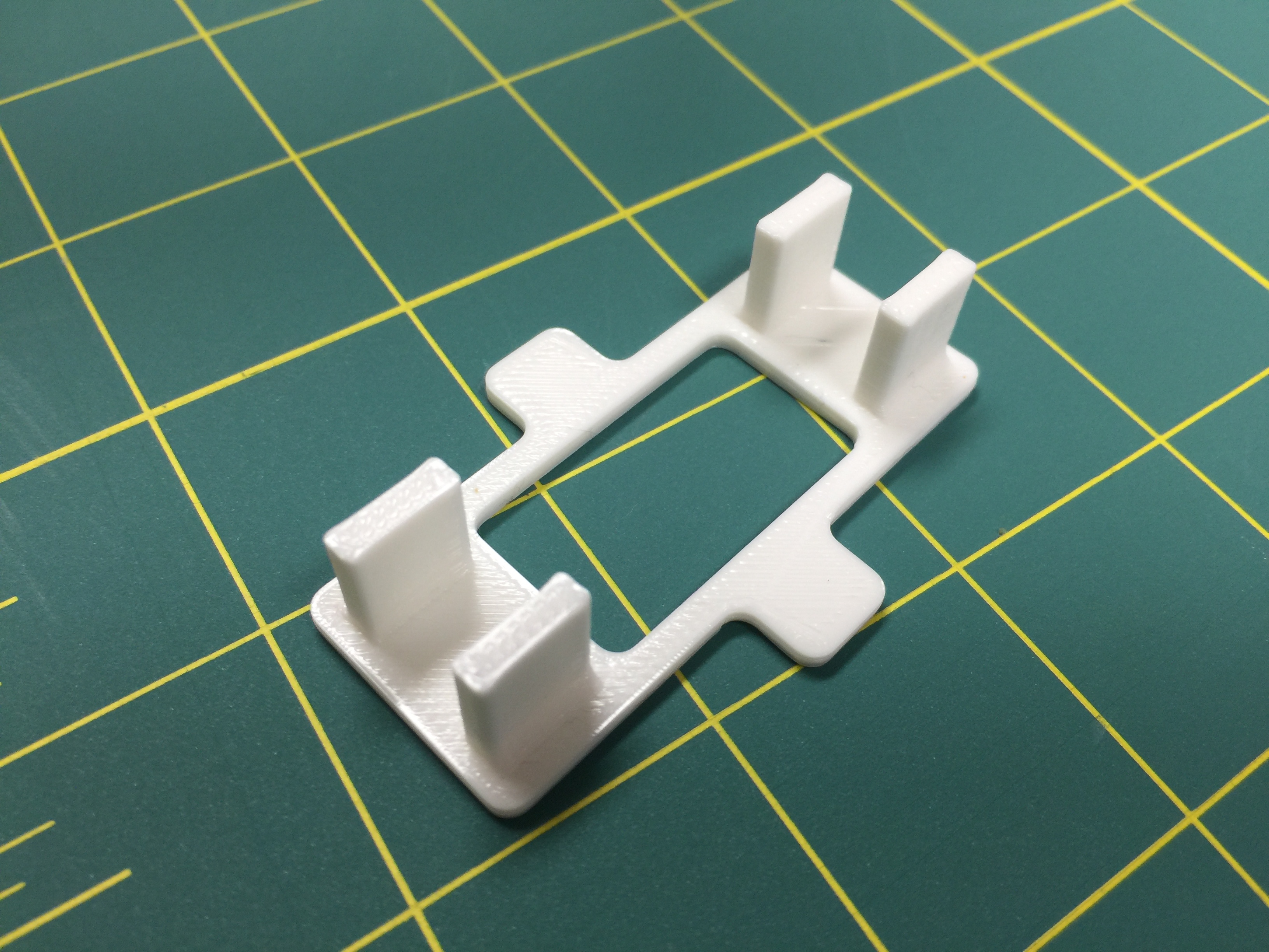 Miniatura 5 do modelo 3D CD Case Planter Stand