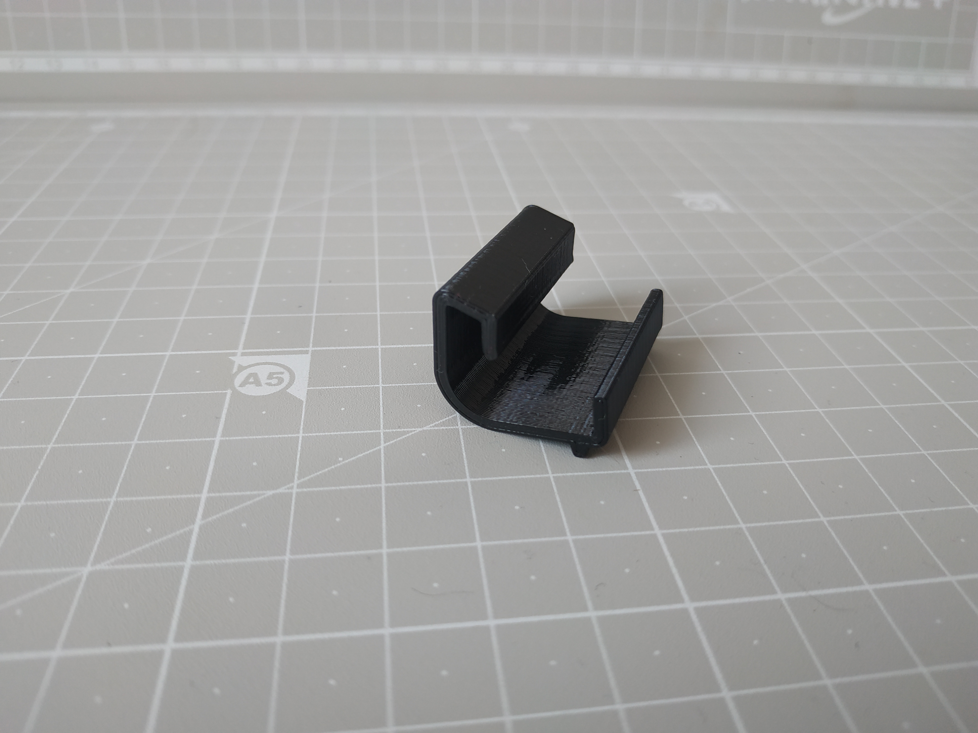 Box clip