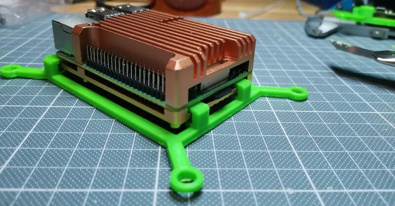 Miniatura 4 do modelo 3D Raspberry Pi cluster