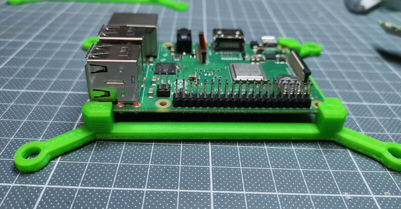 Miniatura 5 do modelo 3D Raspberry Pi cluster