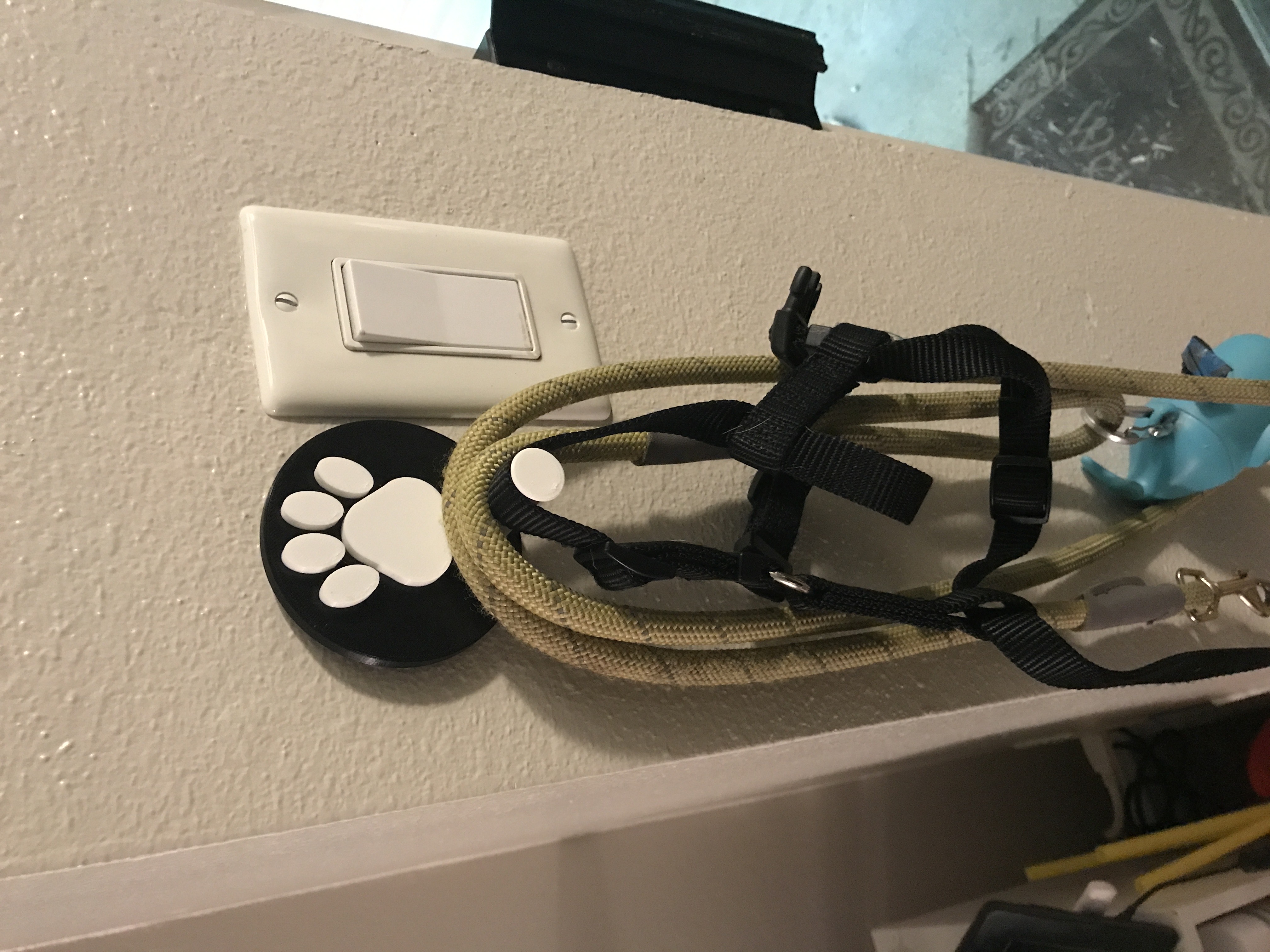 Dog Paw Hook