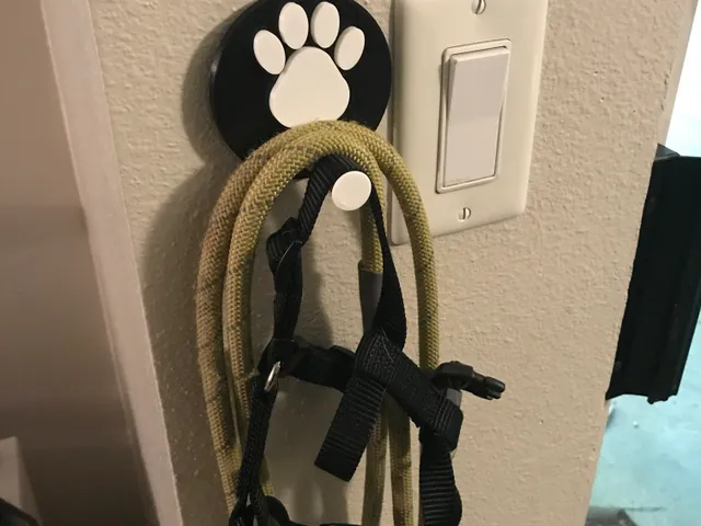 Dog Paw Hook