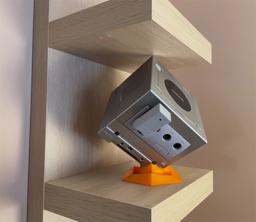 Miniatura 2 do modelo 3D GameCube "Logo Dunk" Corner Stand
