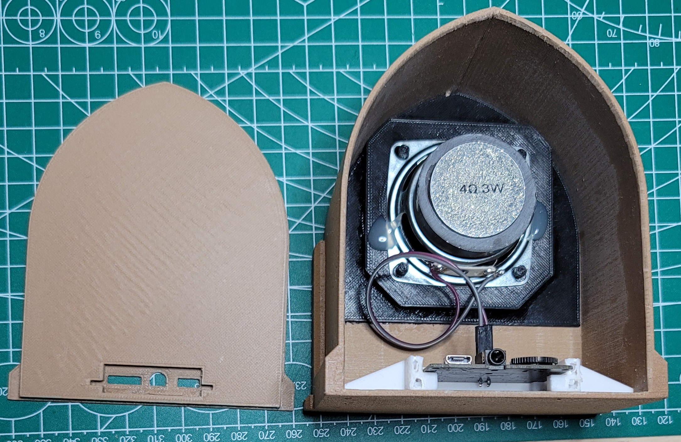 Mini Cathedral BT Speaker — miniatura 2