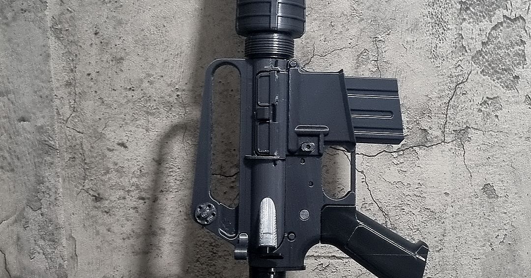 Colt 3×20 AR-15専用スコープ XM177 CAR-15 ナム戦 CAR-15/XM177/Colt Commando replica (Working bolt!) by Reiss Things